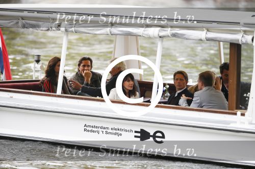 Amsterdam 2 oktober 2014
Boottocht en fotoshoot met Bradley Bell (Executive Producer & Head Writer)ï¿½
Ashleigh Brewer (Ivy Forrester)ï¿½
Darin Brooks (Wyatt Spencer)
Scott Clifton (Liam Spencer)ï¿½
Thorsten Kaye (Ridge Forrester)ï¿½
Kim Matula (Hope Logan)ï¿½
John McCook (Eric Forrester)ï¿½
Heather Tom (Katie Logan)ï¿½
Hunter Tylo (Dr. Taylor Hayes)
van de bold and the beuatiful in hotel l Europe.