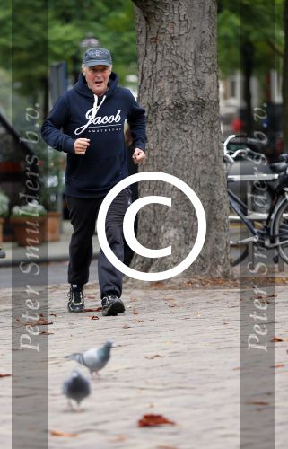 Amsterdam 7 oktober 2014
Huub Stapel aan het sporten in amsterdam zuid