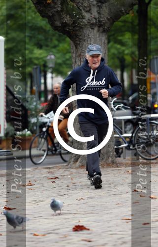 Amsterdam 7 oktober 2014
Huub Stapel aan het sporten in amsterdam zuid