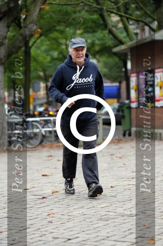 Amsterdam 7 oktober 2014
Huub Stapel aan het sporten in amsterdam zuid