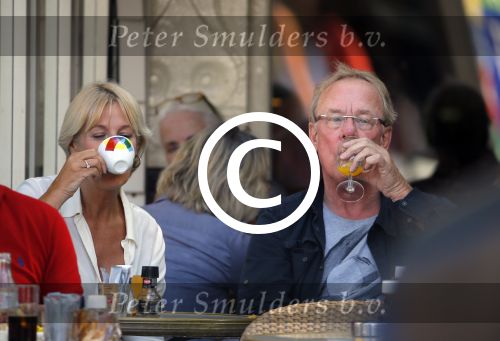 Amsterdam 18 september 2014
Jack Spijkerman op terras met een familielid.