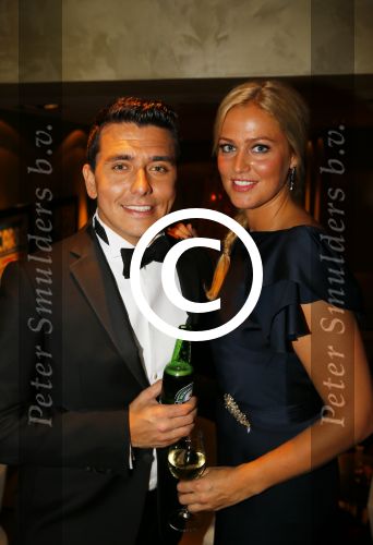 Amsterdam 16 oktober 2014
Uitreiking gouden televizierring in Carre. jan Liza Monique en Jenny Smit en vriend Monique