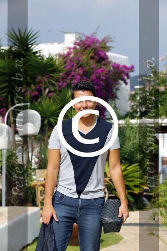 ibiza 26 september 2014
Opnames beste zanger van nederland bij hotel atzaro op ibiza. Rene Froger Jan Smit Xander de Buisonje Edsilia Rombley Andre Hazes jr vliegen daarna met prive vliegtuig naar Nederland