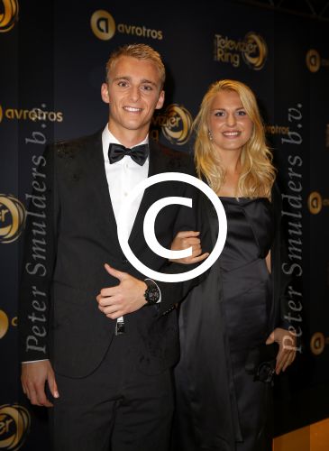 Amsterdam 16 oktober 2014
Uitreiking gouden televizierring in Carre. jasper Cillissen met vriendin