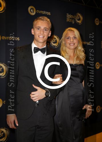 Amsterdam 16 oktober 2014
Uitreiking gouden televizierring in Carre. jasper Cillissen met vriendin