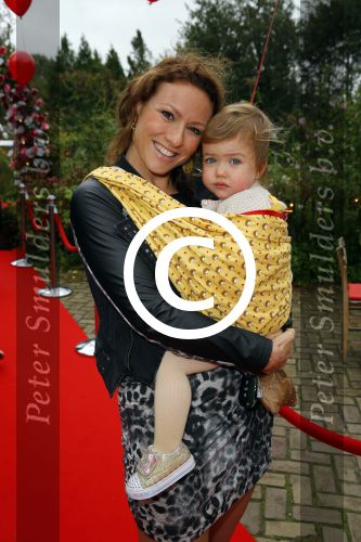 Amsterdam 8 0ktober 2014
Mama van het jaar verkieizing. Jessica Mendels met dochter