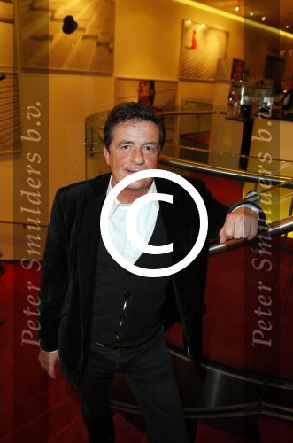 Amsterdam 20 oktober 2014
Premiere alles went behalve een vent in nieuwe de la mar.
Johnny en Sanne Kraaijkamp