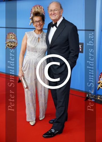 Utrecht 21 september 2014
Premiere moeder ik wil bij de revue in het beatrixtheater. Joop en Janine v d Ende