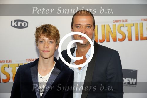 Amsterdam 22 september 2014
Premiere Pijnstillers in Tuschinski.
Kees Boot met zijn zoon