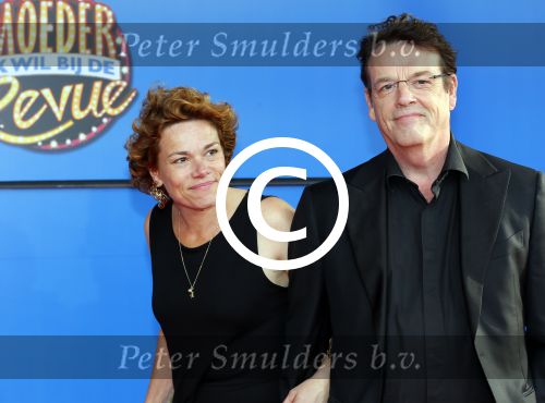 Utrecht 21 september 2014
Premiere moeder ik wil bij de revue in het beatrixtheater. Kees Prins met vrouw