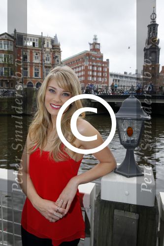 Amsterdam 2 oktober 2014
Boottocht en fotoshoot met Bradley Bell (Executive Producer & Head Writer)ï¿½
Ashleigh Brewer (Ivy Forrester)ï¿½
Darin Brooks (Wyatt Spencer)
Scott Clifton (Liam Spencer)ï¿½
Thorsten Kaye (Ridge Forrester)ï¿½
Kim Matula (Hope Logan)ï¿½
John McCook (Eric Forrester)ï¿½
Heather Tom (Katie Logan)ï¿½
Hunter Tylo (Dr. Taylor Hayes)
van de bold and the beuatiful in hotel l Europe.