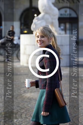 Amsterdam 30 september 2014
Kelly Kruger, Darin Brooks, Kim Matula, Scott Clifton, Ashleigh Brewer en Ferry Doedens uit de Amerikaanse soapserie The Bold and the Beautiful tijdens opnames op de dam in Amsterdam.