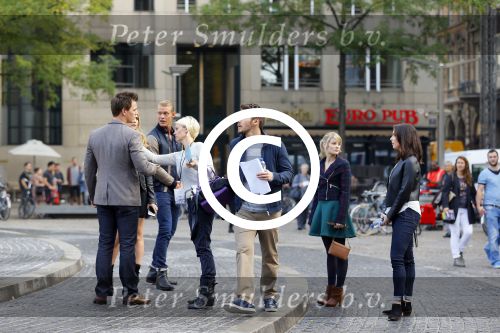 Amsterdam 30 september 2014
Kelly Kruger, Darin Brooks, Kim Matula, Scott Clifton, Ashleigh Brewer en Ferry Doedens uit de Amerikaanse soapserie The Bold and the Beautiful tijdens opnames op de dam in Amsterdam.