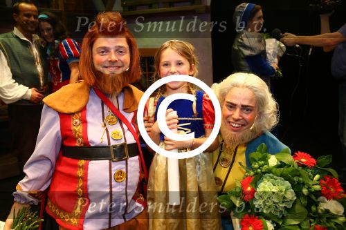 Bussum, 27 September 2014
Premiere Sneeuwwitje in \'t Spant in Bussum
Lodewijk Hoekstra met zijn dochtertje Diese Hoekstra