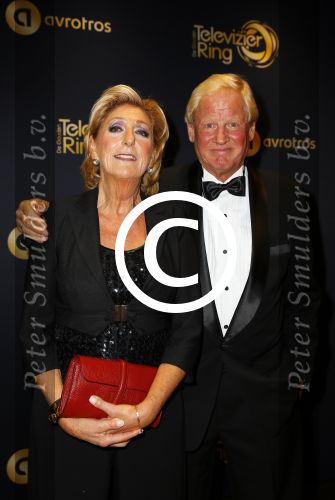Amsterdam 16 oktober 2014
Uitreiking gouden televizierring in Carre. 
Marga v Praag met partner Ben Haveman