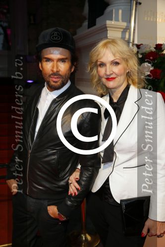 Amsterdam 29 september 2014
Beau monde awards in het Amstel hotel. Mari v d Ven met een vriendin