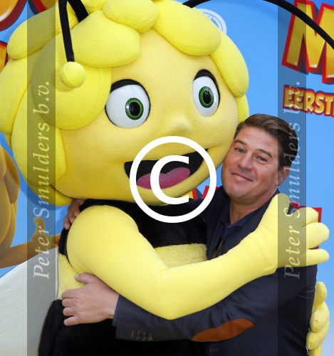 Amsterdam 5 oktober 2014
Premiere Maya de Bij in pathe arena. Martijn Krabbe met zijn kinderen Bickel Jasmijn Achillesen Michelle