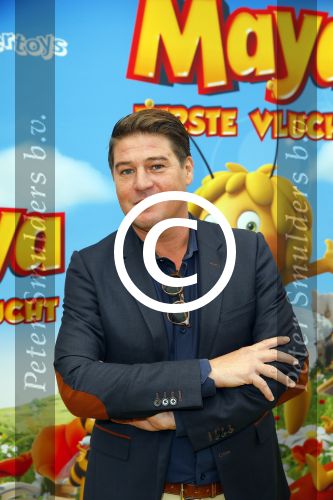 Amsterdam 5 oktober 2014
Premiere Maya de Bij in pathe arena. Martijn Krabbe met zijn kinderen Bickel Jasmijn Achillesen Michelle