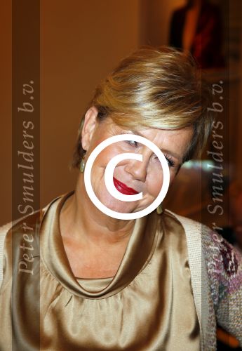 Amsterdam 20 oktober 2014
Premiere alles went behalve een vent in nieuwe de la mar.
Mathilde Santing met (een) vriendin