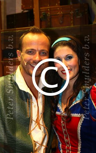 Bussum, 27 September 2014
Premiere Sneeuwwitje in \'t Spant in Bussum
Maud Mulder als Sneeuwwitje en Geert Hoes als de Prins
Foto Peter Smulders BV