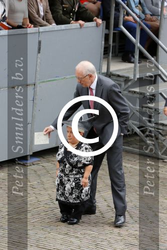 Den Haag 16 september 2014
Prinsjesdag met oa Koning Willem Alexander Koningin Maxima prinses Laurentien en prins Constantijn. Gouden Koets op het binnenhof.
Monique Senne medewerkster CDA