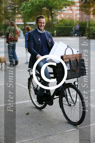 Amsterdam 9 oktober 2014
Presentatie hunkemoller met Sylvie Meis in de westergasfabriek.
Haar vriend Samuel Deutsch kwam ook even kijken. Morris Nieuwenhuis