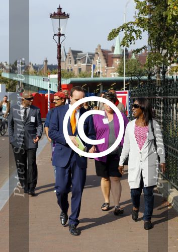 Amsterdam 19 september 2014
 Oleta Adams Roel v Velzen  Farhad Darya  krijgen de Obama tour in het rijksmuseum. Uiteindelijk kwamen ze bij de nachtwacht uit.