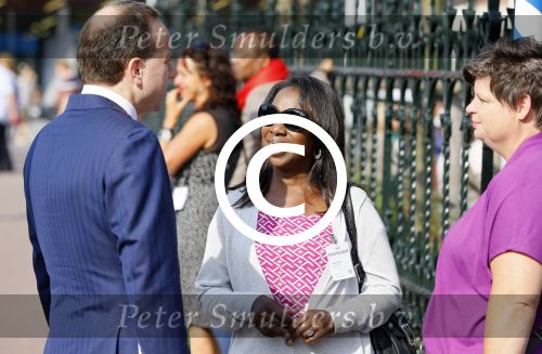 Amsterdam 19 september 2014
 Oleta Adams Roel v Velzen  Farhad Darya  krijgen de Obama tour in het rijksmuseum. Uiteindelijk kwamen ze bij de nachtwacht uit.
