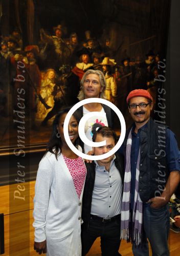 Amsterdam 19 september 2014
 Oleta Adams Roel v Velzen  Farhad Darya  krijgen de Obama tour in het rijksmuseum. Uiteindelijk kwamen ze bij de nachtwacht uit.