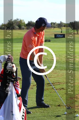 Vilamoura 10-11-12 Oktober 2014
Portugal Masters op GC Victoria
Vanwege de zware regenval gereduceerd van 72 naar 36 Holes
Padraig Harrington op de Driving Range
Foto Peter Smulders BV