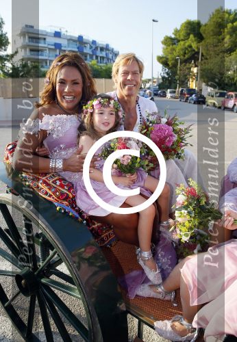 ibiza 26 september 2014
Trouwen Patty Brard en Antoine de Vijver bij babylon beach op ibiza.