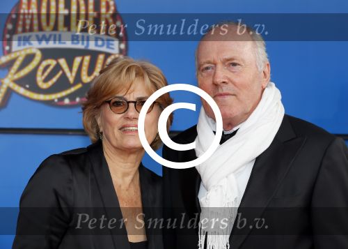 Utrecht 21 september 2014
Premiere moeder ik wil bij de revue in het beatrixtheater. Peter Tuinman met vrouw