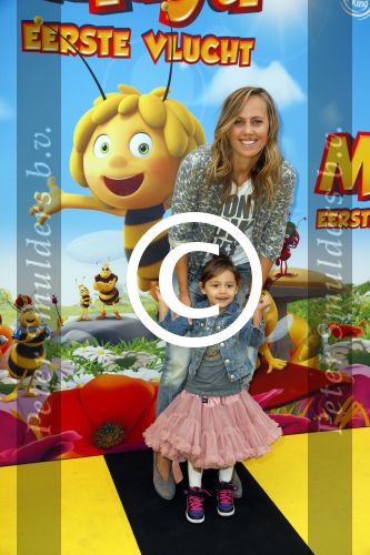 Amsterdam 5 oktober 2014
Premiere Maya de Bij in pathe arena. Regina Romeijn met dochter