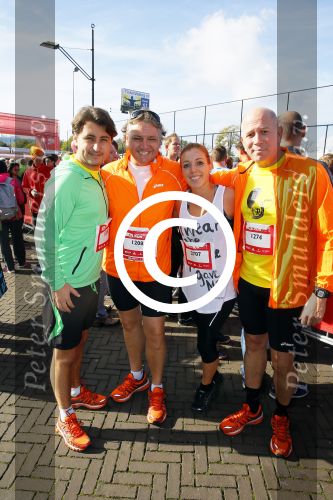 Amsterdam 12 oktober 2014
Rene Froger loopt met zoon Danny beste vriend Frank Schmitt de ajax loop ter voorbereiding op de New York marathon.