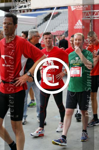 Amsterdam 12 oktober 2014
Rene Froger loopt met zoon Danny beste vriend Frank Schmitt de ajax loop ter voorbereiding op de New York marathon. Richard Knopper en Tarik Oulida
