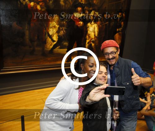 Amsterdam 19 september 2014
 Oleta Adams Roel v Velzen  Farhad Darya  krijgen de Obama tour in het rijksmuseum. Uiteindelijk kwamen ze bij de nachtwacht uit.