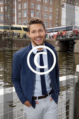 Amsterdam 2 oktober 2014
Boottocht en fotoshoot met Bradley Bell (Executive Producer & Head Writer)ï¿½
Ashleigh Brewer (Ivy Forrester)ï¿½
Darin Brooks (Wyatt Spencer)
Scott Clifton (Liam Spencer)ï¿½
Thorsten Kaye (Ridge Forrester)ï¿½
Kim Matula (Hope Logan)ï¿½
John McCook (Eric Forrester)ï¿½
Heather Tom (Katie Logan)ï¿½
Hunter Tylo (Dr. Taylor Hayes)
van de bold and the beuatiful in hotel l Europe.