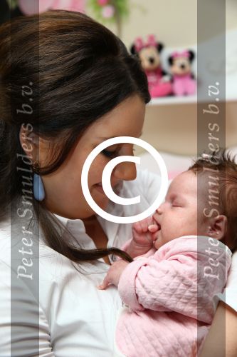 Nijmegen, 18 Oktober 2014
Sieneke met haar man Jan en baby Rosalie van 6 weken oud.
Foto Peter Smulders BV