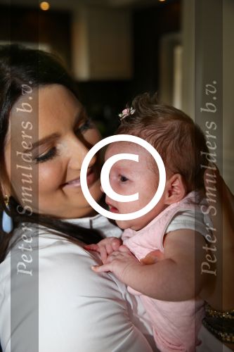 Nijmegen, 18 Oktober 2014
Sieneke met haar man Jan en baby Rosalie van 6 weken oud.
Foto Peter Smulders BV