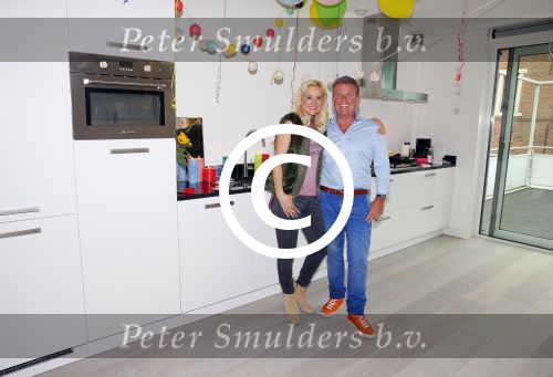Hoorn 20 september 2014
Sonja Bakker en Jan Reus in hun nieuwe huis in Hoorn.