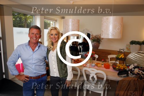 Hoorn 20 september 2014
Sonja Bakker en Jan Reus in hun nieuwe huis in Hoorn.