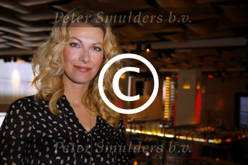 Amsterdam 14 oktober 2014
Boekpresentatie Esther Kreukniet en passant bij de oyster Club. Susan Smit