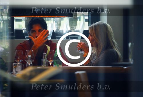 Hamburg 3 oktober 2014
Sylvie Meis verlaat haar appartement met haar nieuwe vriend Samuel Deutsch om te gaan lunchen in een restaurant.