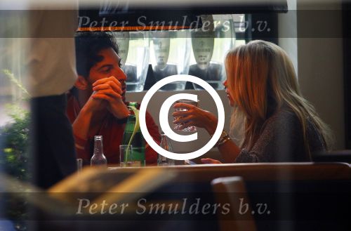 Hamburg 3 oktober 2014
Sylvie Meis verlaat haar appartement met haar nieuwe vriend Samuel Deutsch om te gaan lunchen in een restaurant.