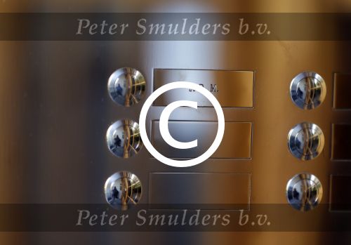 Hamburg 3 oktober 2014
Sylvie Meis verlaat haar appartement met haar nieuwe vriend Samuel Deutsch om te gaan lunchen in een restaurant.