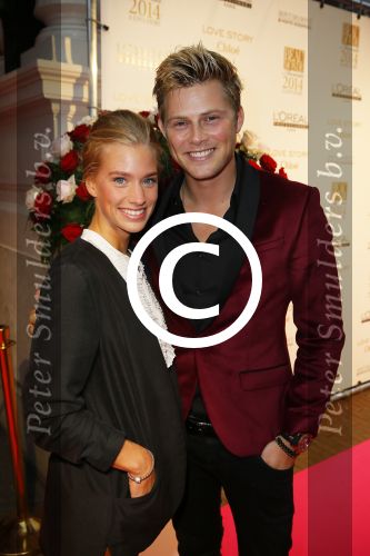 Amsterdam 29 september 2014
Beau monde awards in het Amstel hotel. Tim Douwsema met vriendin