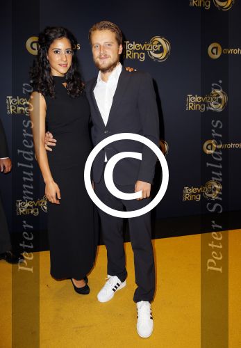 Amsterdam 16 oktober 2014
Uitreiking gouden televizierring in Carre. Toprak yalciner met vriend