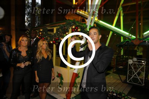 Amsterdam 9 oktober 2014
Presentatie hunkemoller met Sylvie Meis in de westergasfabriek.
Haar vriend Samuel Deutsch kwam ook even kijken. Yesser zingt voor Sylvie