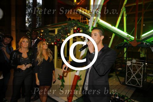 Amsterdam 9 oktober 2014
Presentatie hunkemoller met Sylvie Meis in de westergasfabriek.
Haar vriend Samuel Deutsch kwam ook even kijken. Yesser zingt voor Sylvie