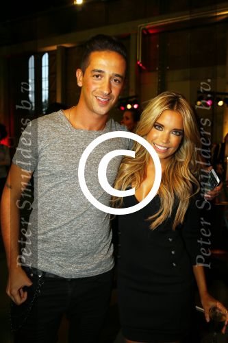 Amsterdam 9 oktober 2014
Presentatie hunkemoller met Sylvie Meis in de westergasfabriek.
Haar vriend Samuel Deutsch kwam ook even kijken. Yesser zingt voor Sylvie